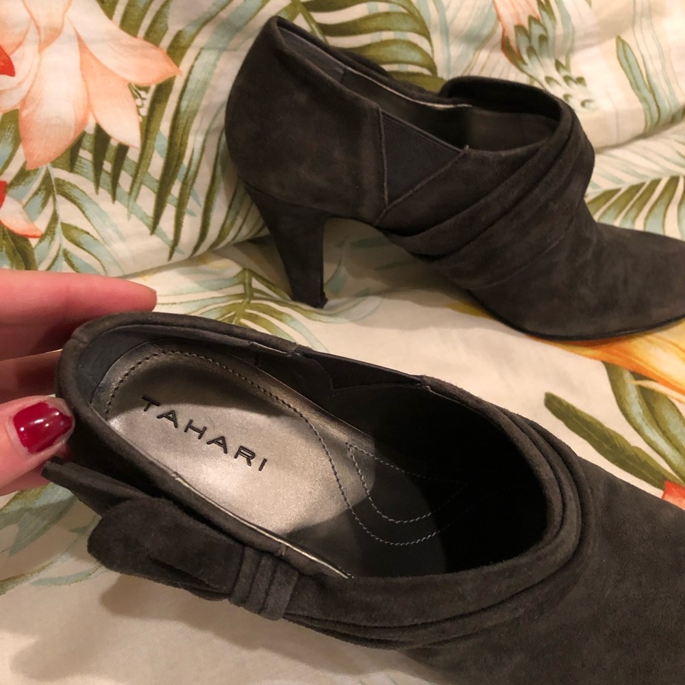 Booties - Picture 4 of 4